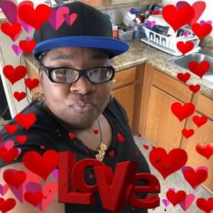 Meet your Posher, Demeka